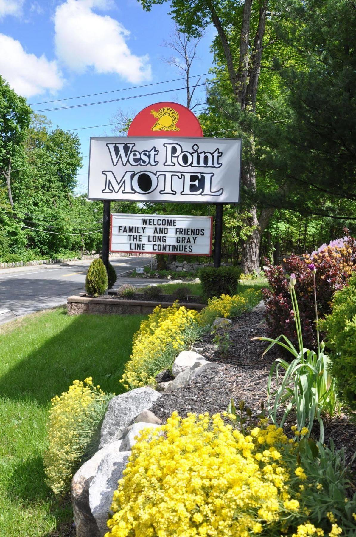 West Point Motel Highland Falls Eksteriør billede